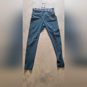 Arcteryx Essent- high rise leggings